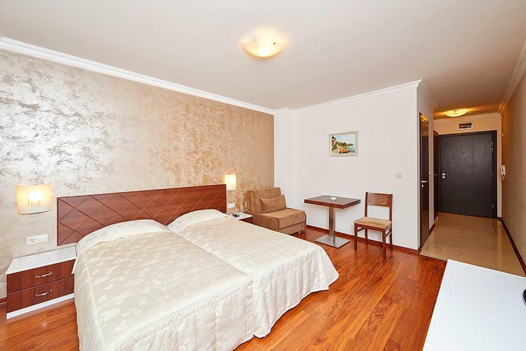 Penelopa Palace Apart Hotel & Spa 포마리 외부 사진