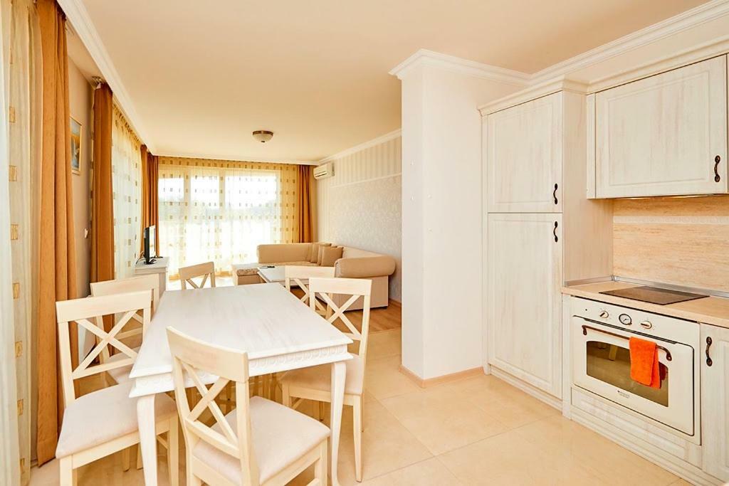 Penelopa Palace Apart Hotel & Spa 포마리 외부 사진