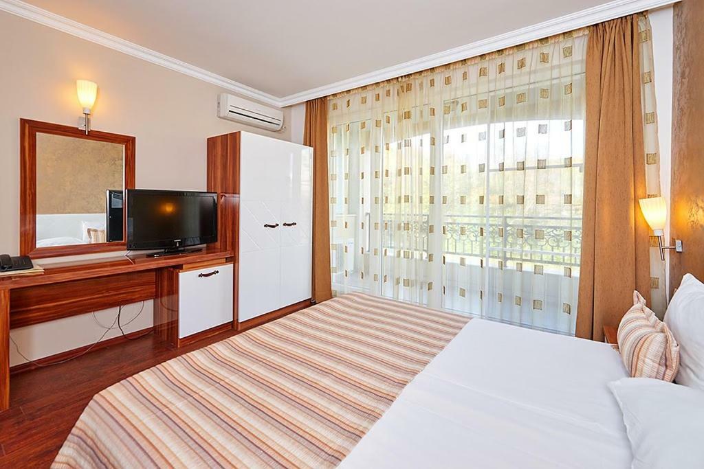 Penelopa Palace Apart Hotel & Spa 포마리 외부 사진