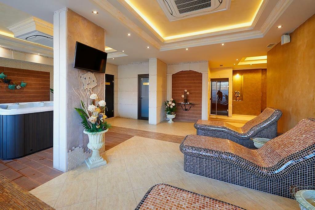 Penelopa Palace Apart Hotel & Spa 포마리 외부 사진