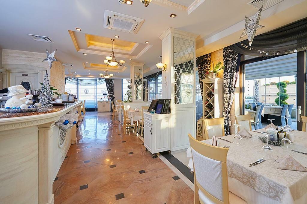 Penelopa Palace Apart Hotel & Spa 포마리 외부 사진